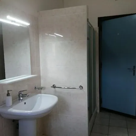 Casa Con Giardino Vicina A Cagliari E Aeroporto Semesterbostad *